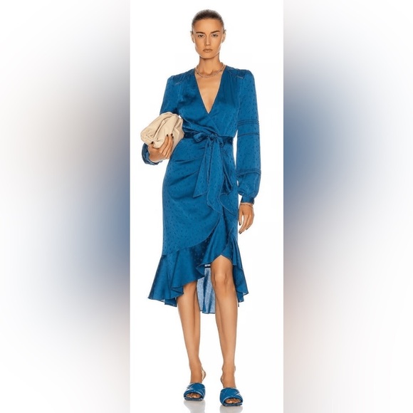 Veronica Beard
Miriam Tie Waist Long Sleeve Dress - Picture 8 of 14